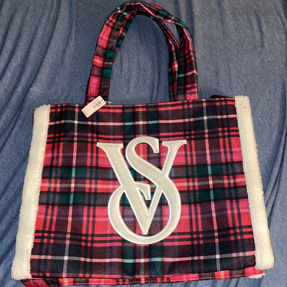 holiday , festive TOTE BAG! VICTORIAS SECRET NEW NEVER USED / TAG STILL ON